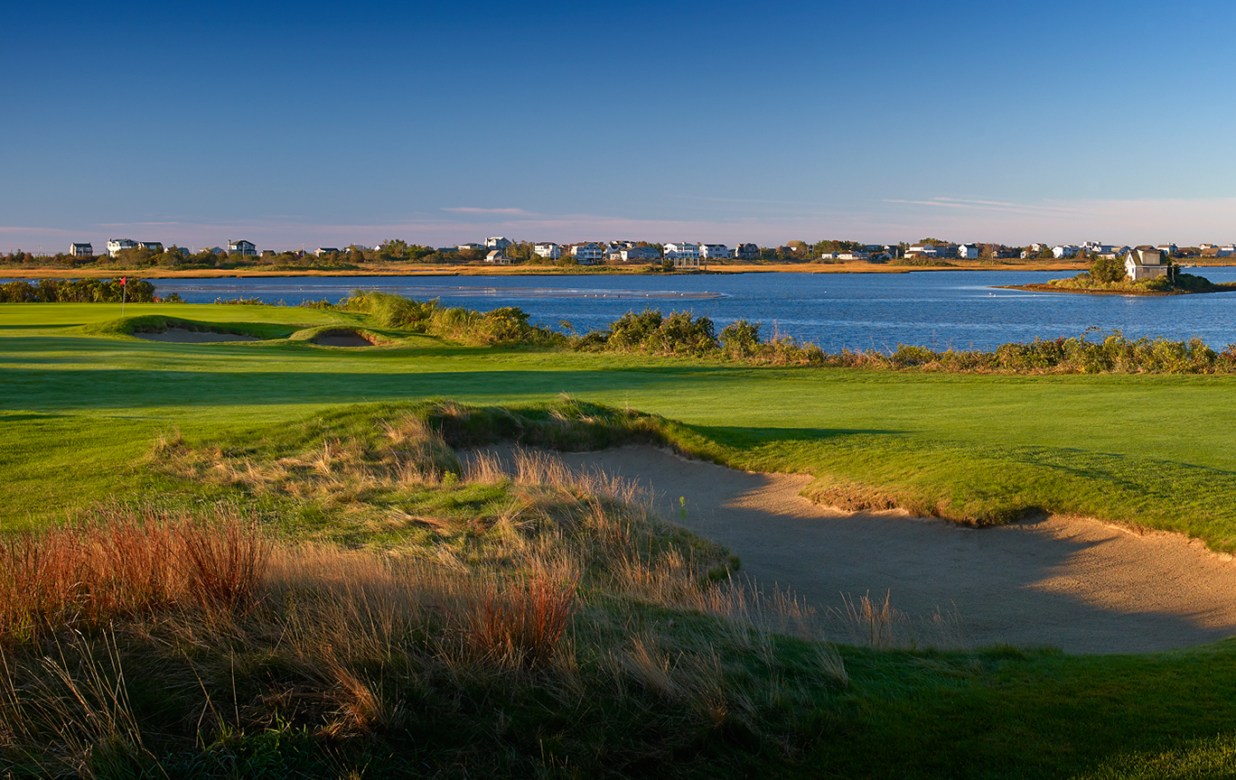 David-Zinkand_Golf-Course-Design_Weekapaug-Golf-Club_5th-Hole.jpg
