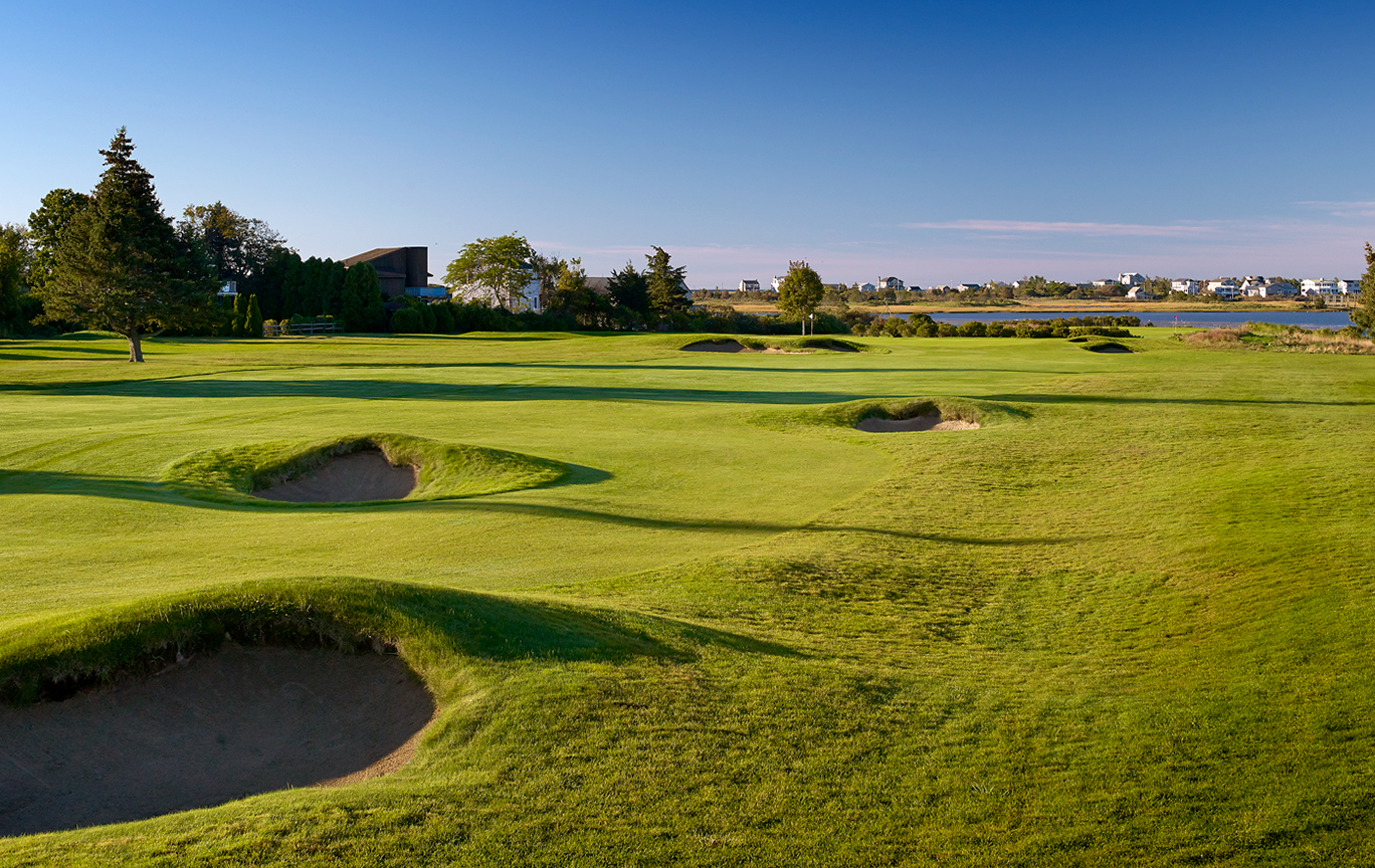 David-Zinkand_Golf-Course-Design_Weekapaug-Golf-Club_7th-Hole.jpg